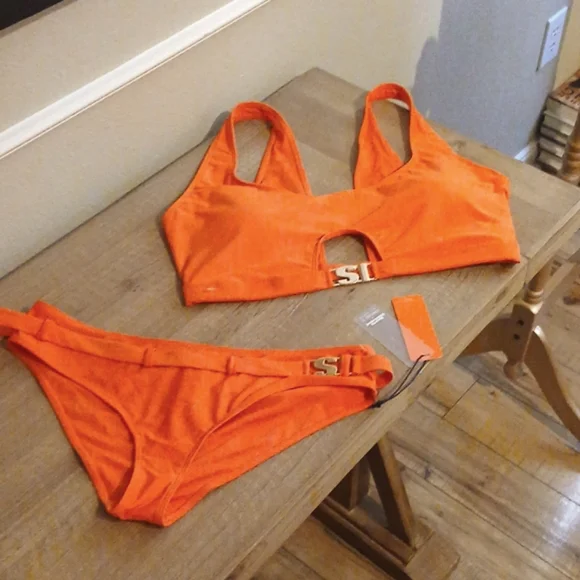 NWT Sports Illustrated Fiesta Forever 21 Bikini Set. Size Top 1X And Bottom L - Picture 10 of 17